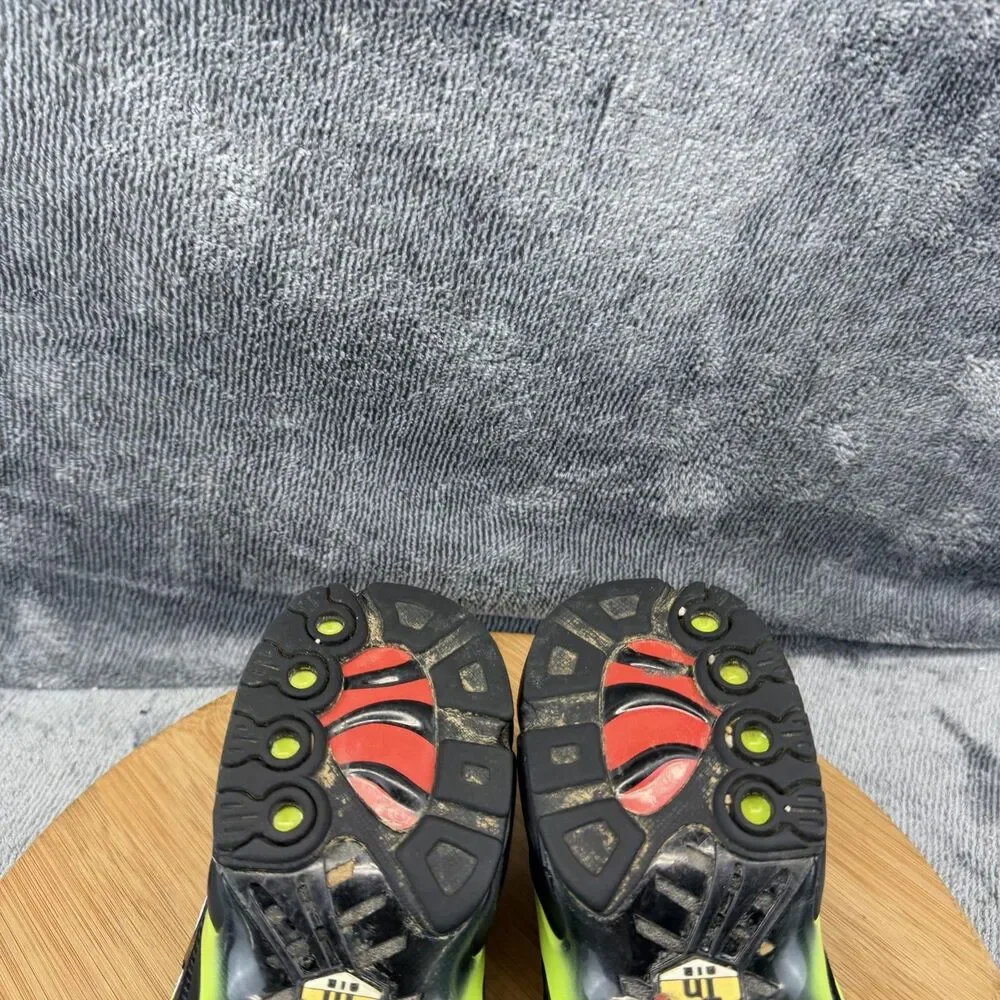 Nike Air Max Plus TN Shoes Boys Size 6Y White Black Running Sneakers BV0047-100